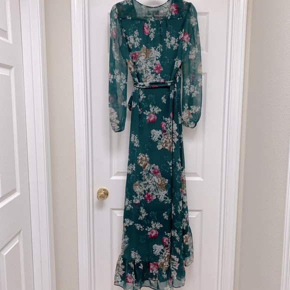 Wayf Dresses | Nordstrom Wayf Meryl Floral Long Sleeve Wrap Gown | Color: Silver | Size: S | Christiewi's Closet